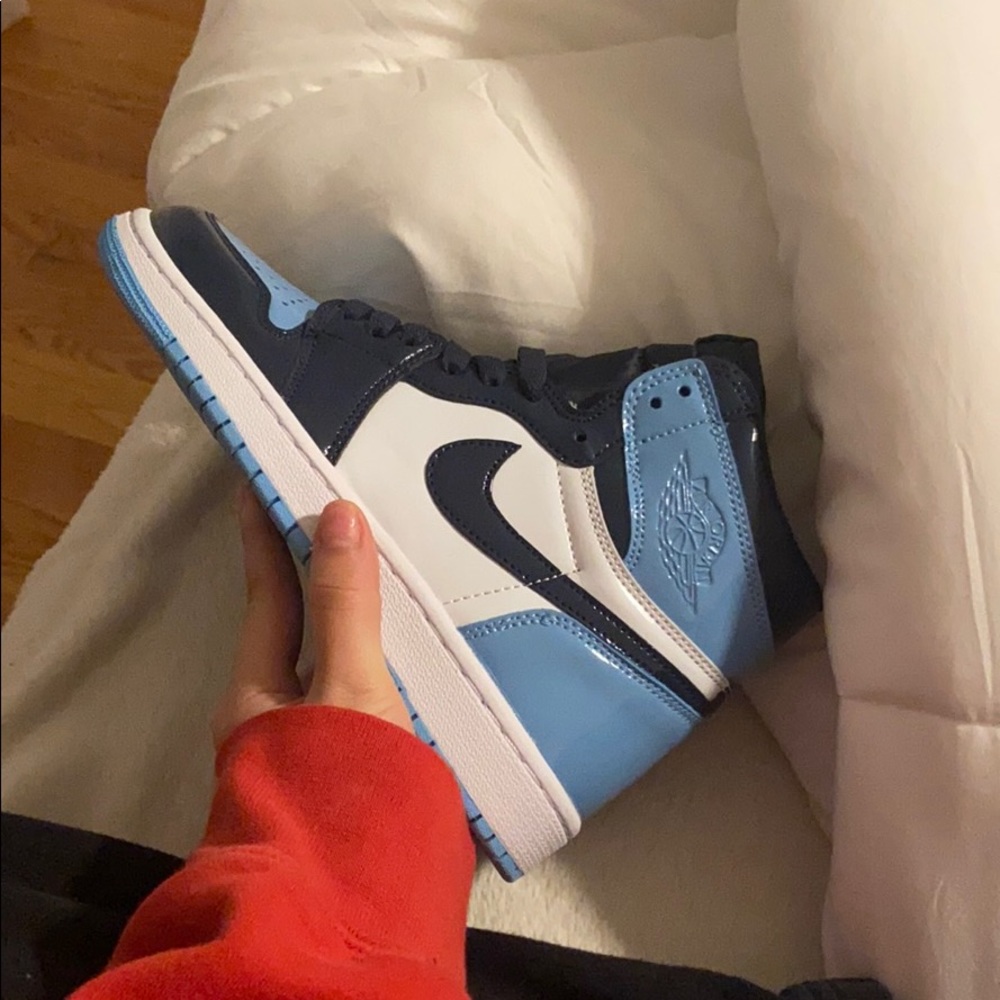 jordan 1 blue chill